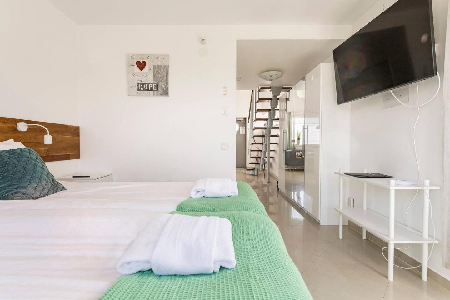 Staylong Hotell Täby Εξωτερικό φωτογραφία